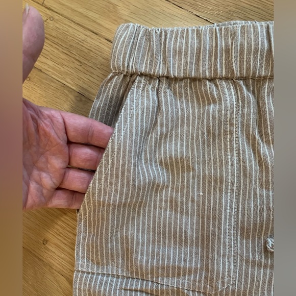 NWT VOLCOM khaki/white striped Sunday Strut Cuffed Shorts Size S - Picture 7 of 11